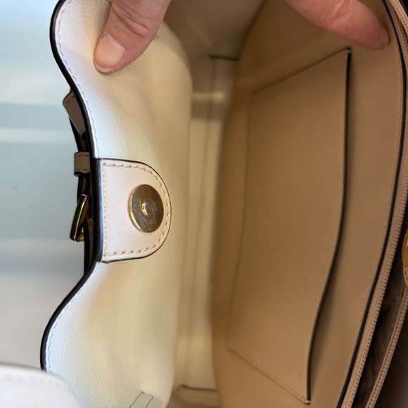 Michael Kors Emilia Large Pebbled Leather Tote Bag Bisque - Picture 10 of 14